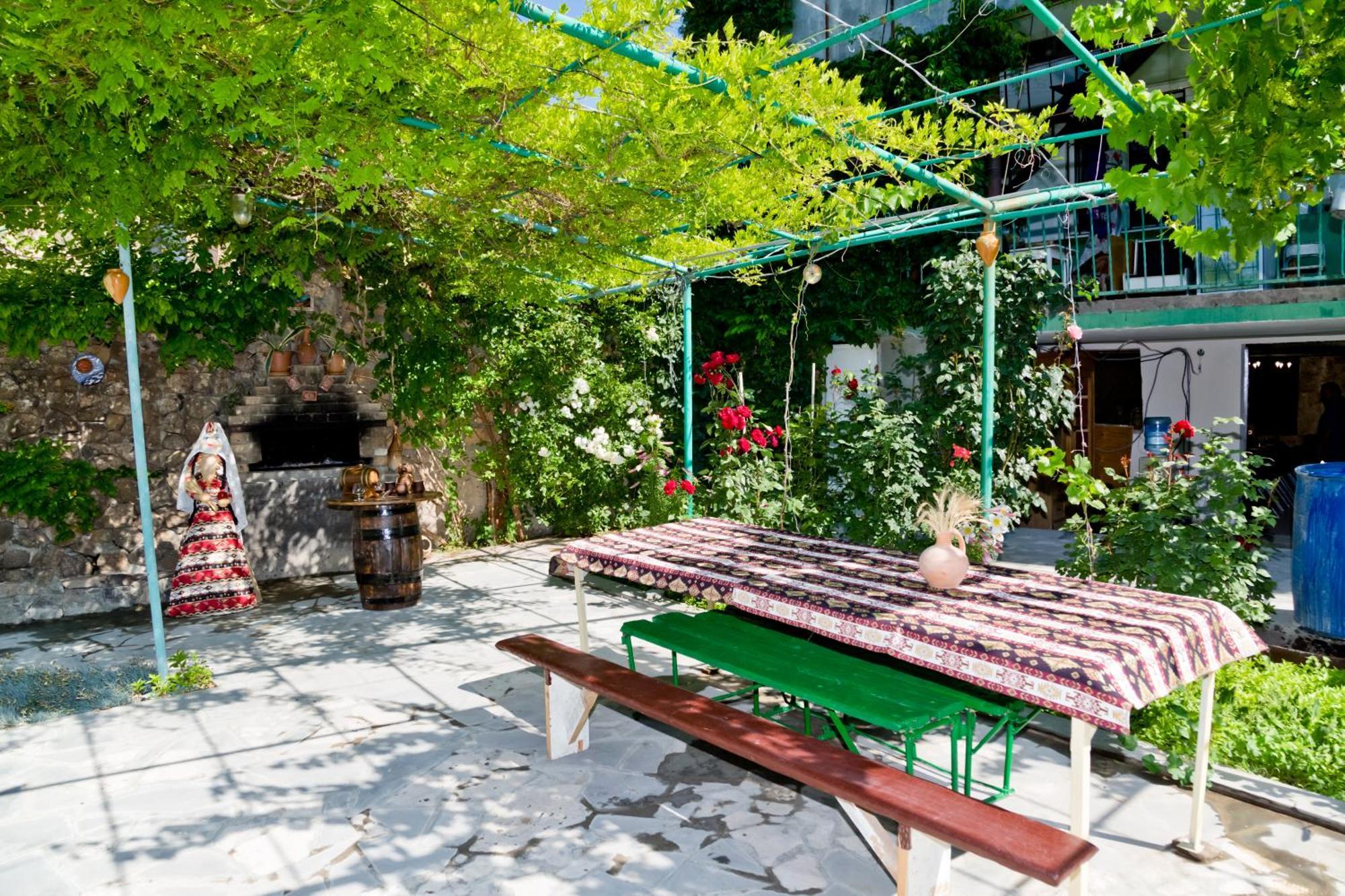 Ashtarak Garden GuestHouse Exterior foto